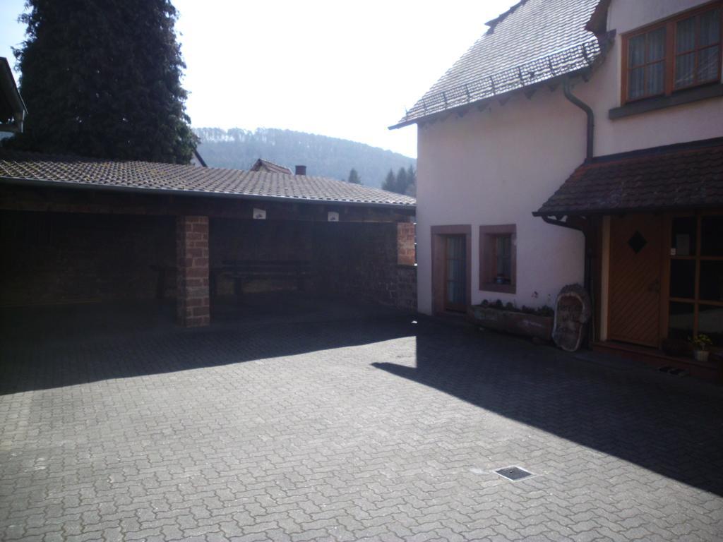 Pension - Gaestehaus Zum Pfaelzerwald Hinterweidenthal Kültér fotó
